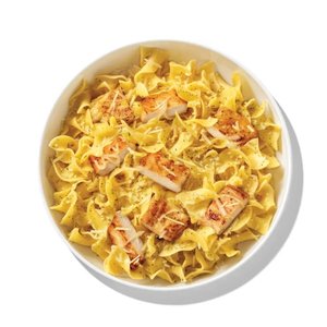 Buttery Parmesan Noodles with Chicken - 38 grams of protein, 530 calories